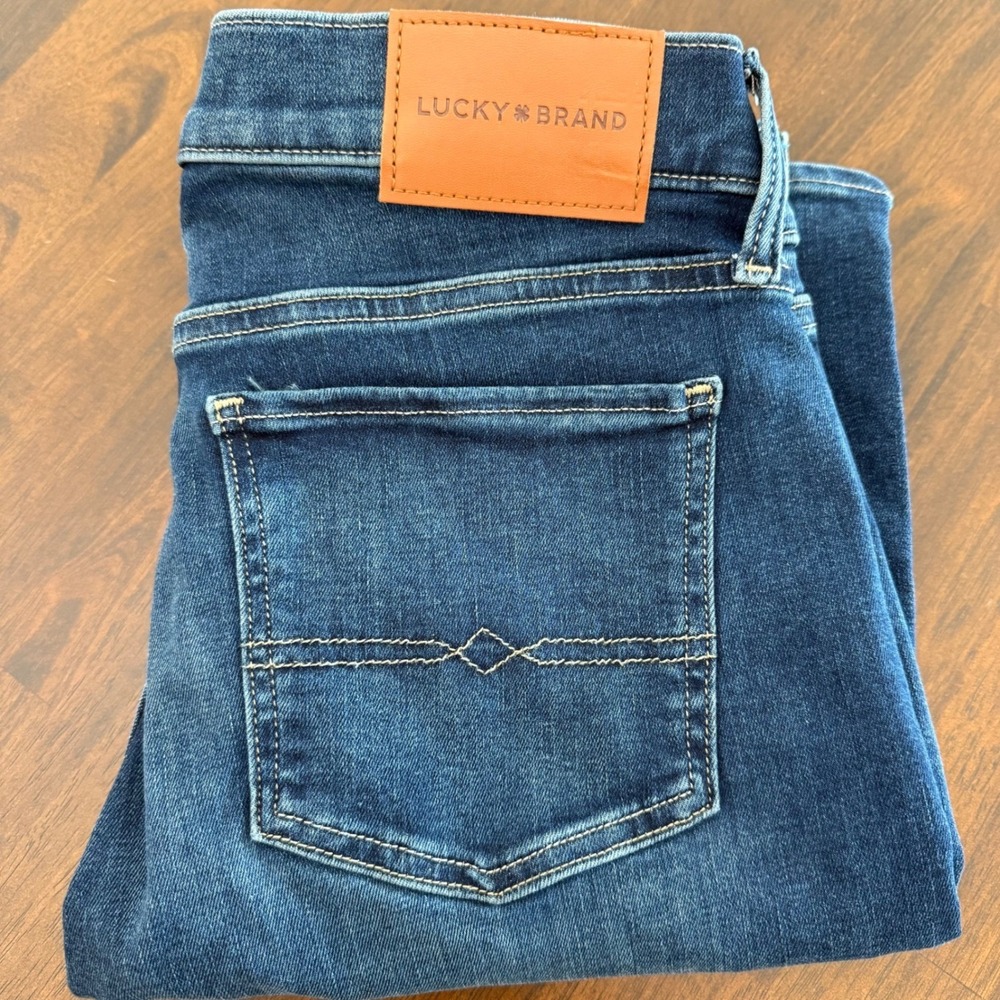 Lucky Brand Sweet Mid Rise Boot Ankle Jeans Blue Stretch 4/27A (30x30) NEW - Picture 2 of 13